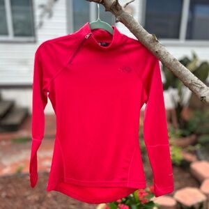 The North Face Flash Dry Long Sleeve Pullover Womens Size XS